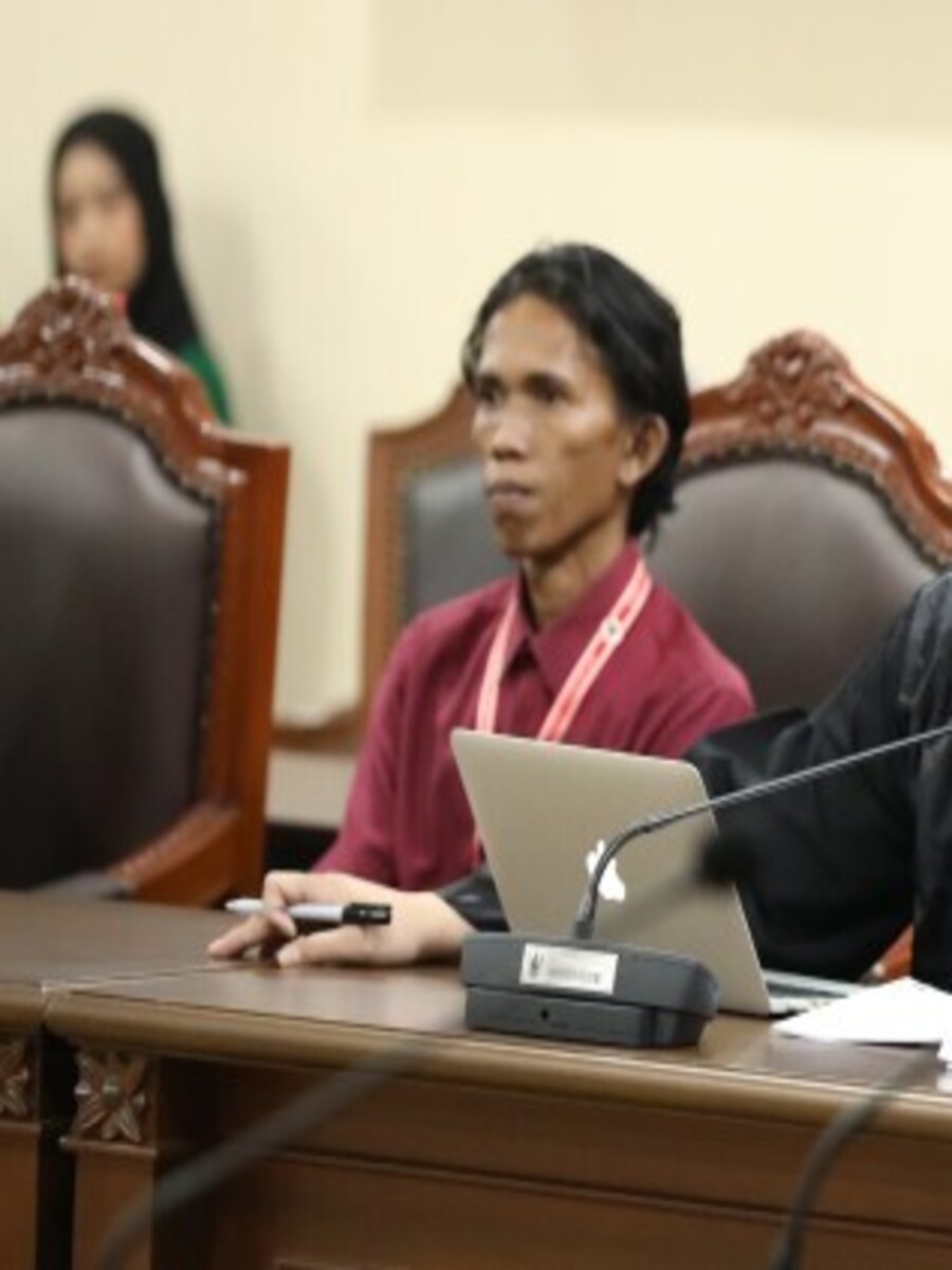 Domuli Sentudes, (eks karyawan PT Grab Indonesia)