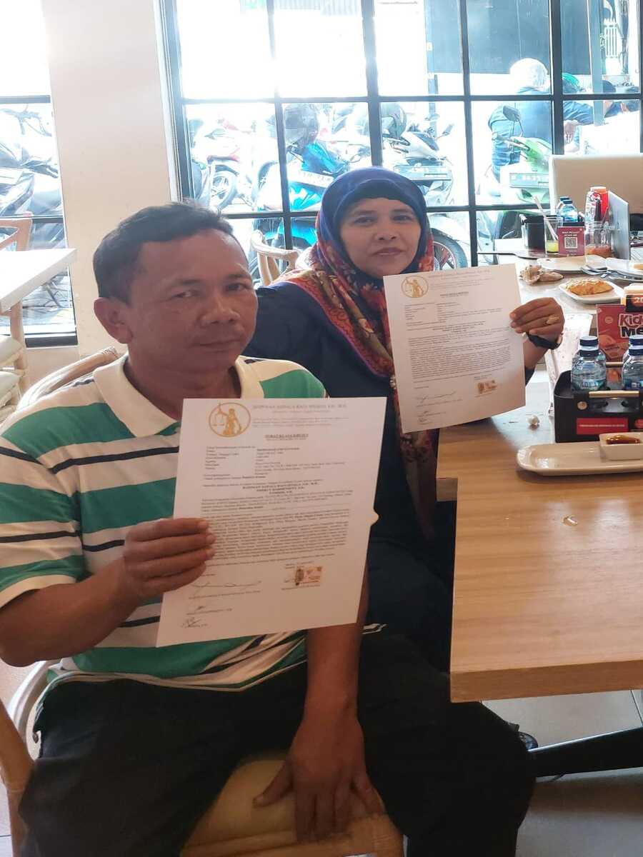 M. Edi Supandi dan Erni Setiawati (eks Karyawan PT Paras Megah Utama)